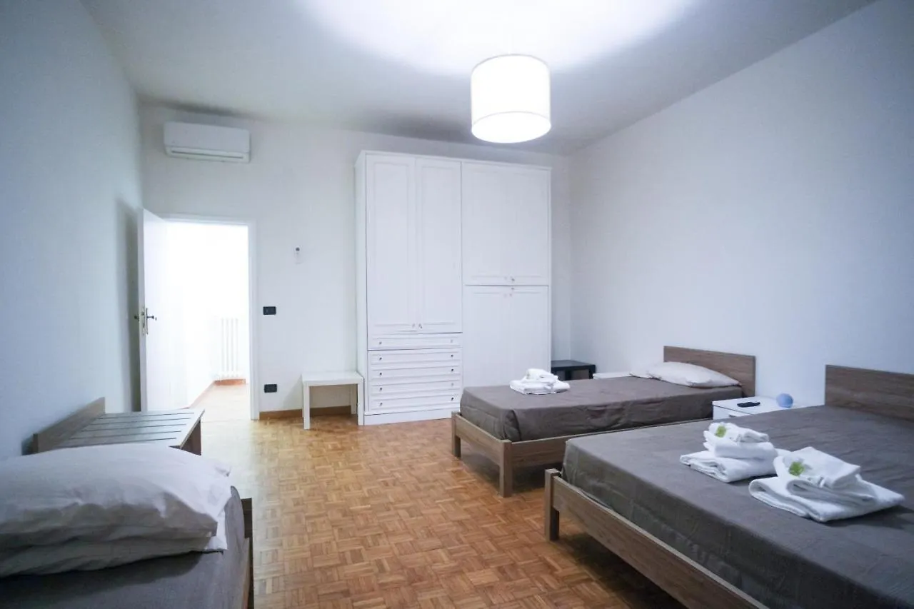 Le Dantesche Boutique Apartments Florence Italy